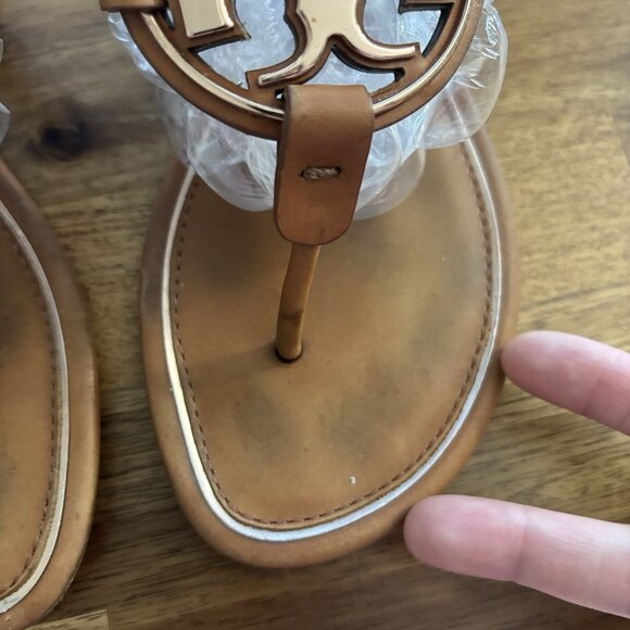 Tory Burch Miller Sandals Tan Leather Logo Women’s 8.5 Resort Beach Pool FLAWS - Picture 7 of 16